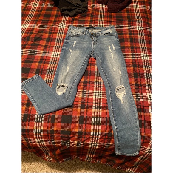 Ripped Skinny Jeans